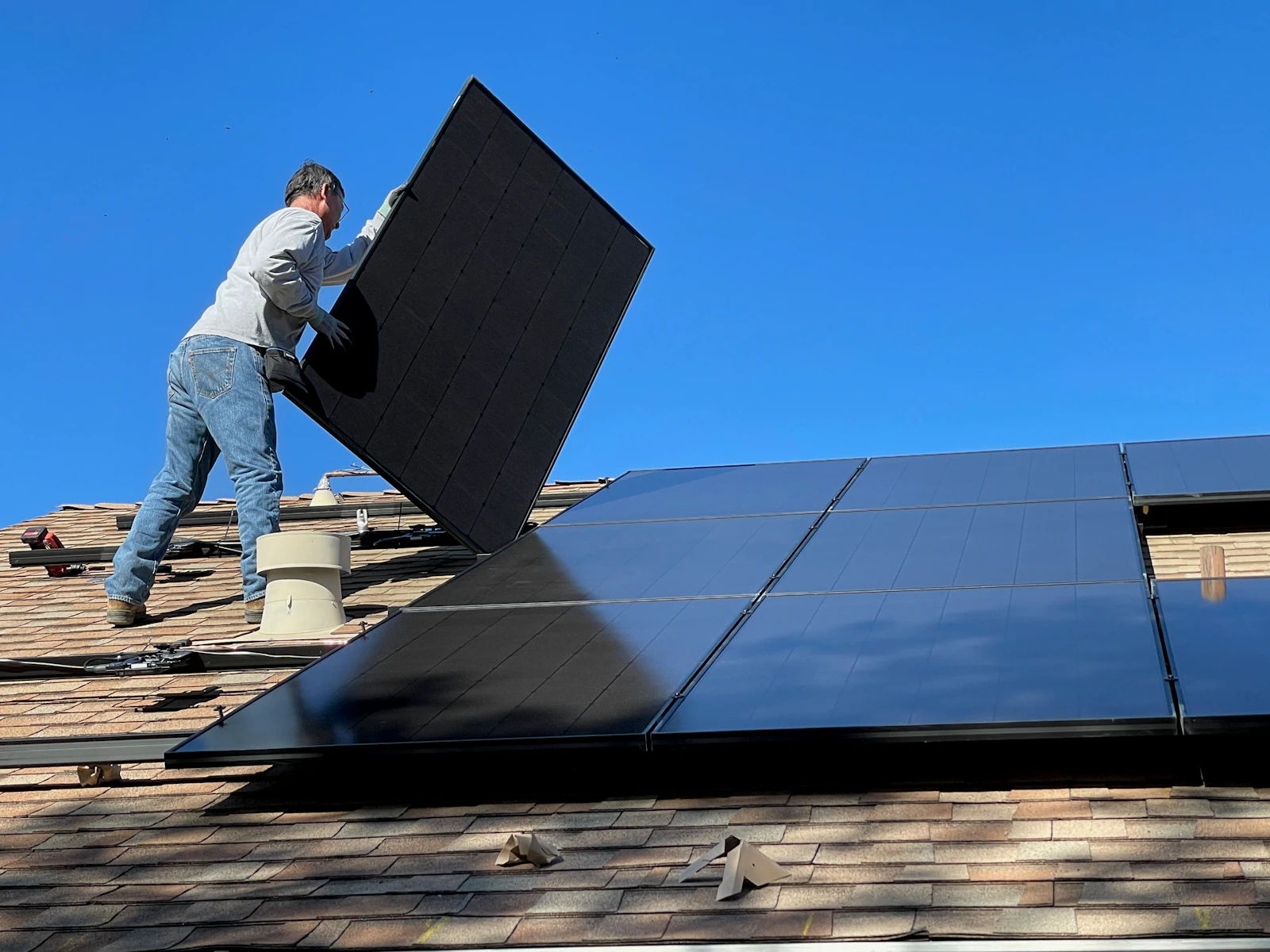 How to claim the solar tax credit